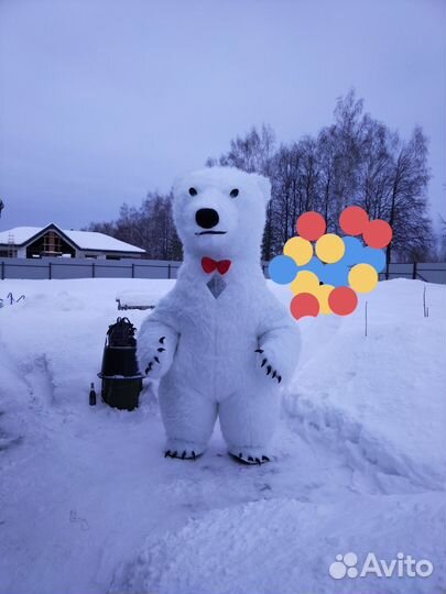 Аниматор белый мишка