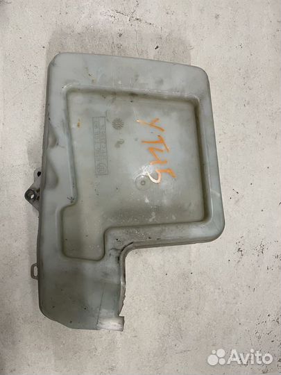 Бачок омывателя лобового стекла BMW 5 E60