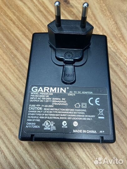 Док-станция для зарядки акуммуляторов Garmin