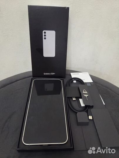Samsung Galaxy S24+, 12/256 ГБ