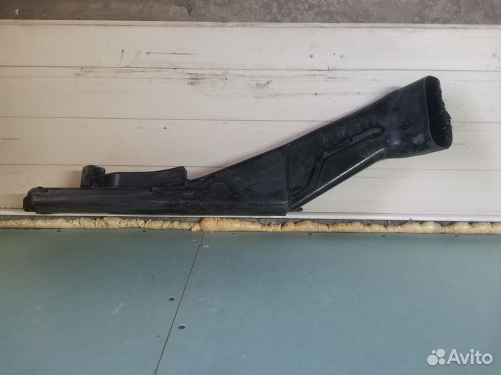 Воздухозаборник Nissan Murano Z50