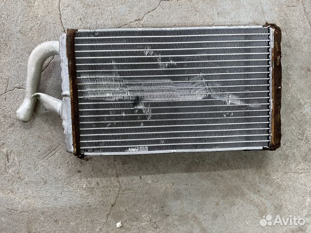 Радиатор печки на Lancer Cedia