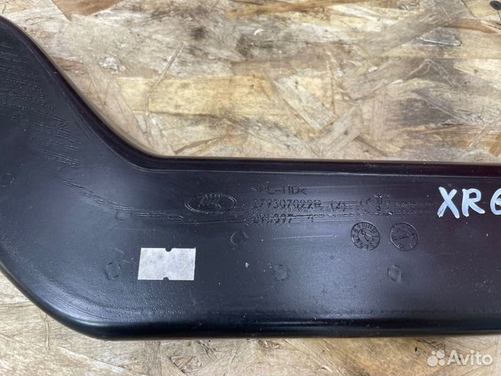 Воздуховод салона правый LADA X-Ray