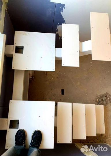 Лестницы г-образные