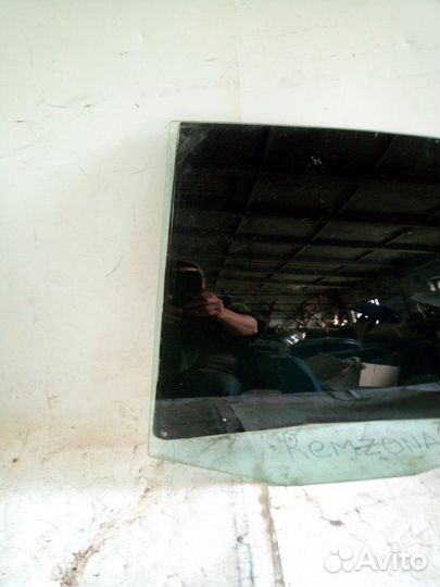 Стекло заднее левое Skoda Octavia tour 1997-2011