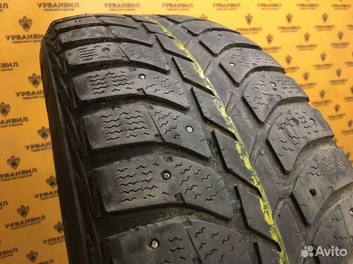 Bridgestone Ice Cruiser 5000 205/65 R16 95T