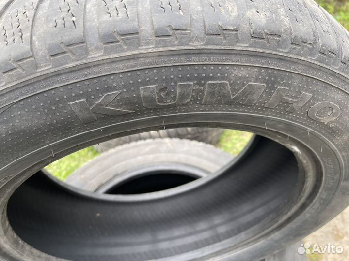 Kumho I'Zen KW23 225/60 R17