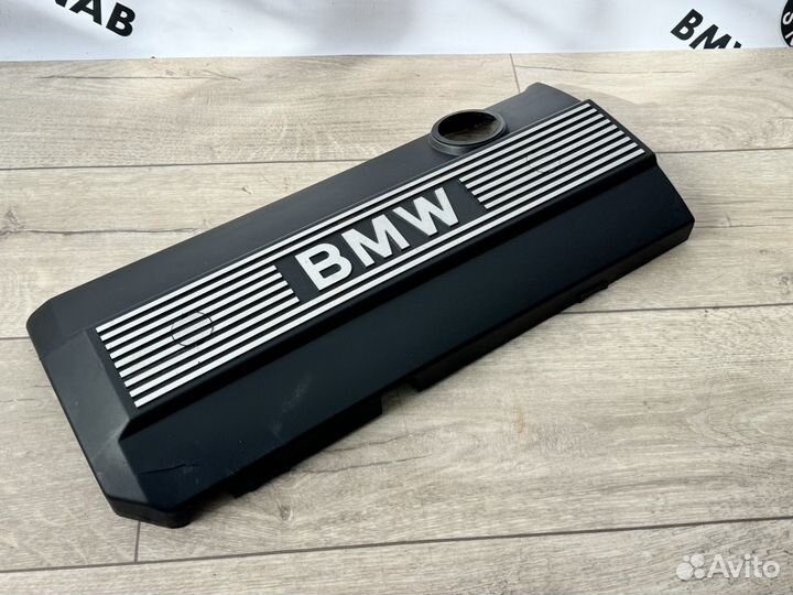 Декоративная крышка двигателя Bmw M54