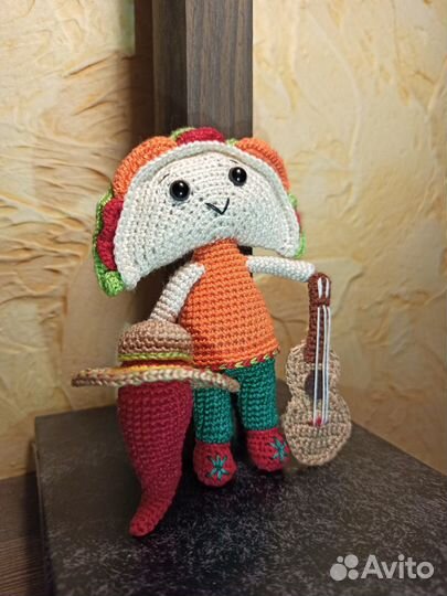 Игрушки вязаные мистер Тако и сеньор Перчик