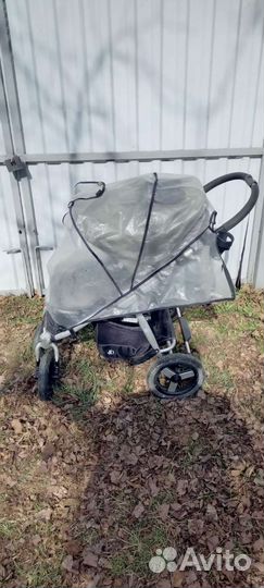 Прогулочная коляска + люлька Bumbleride Indie 4