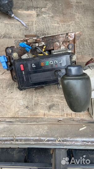 Селектор АКПП toyota crown 151