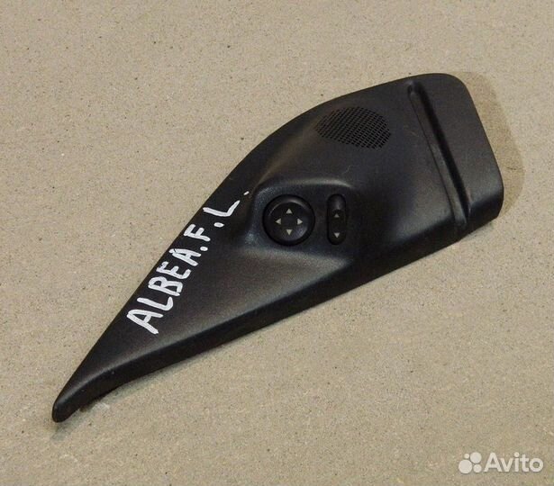 Крышка зеркала левая Fiat Albea