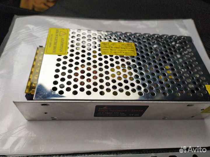 Блок питания для светодиолных лент рекламы