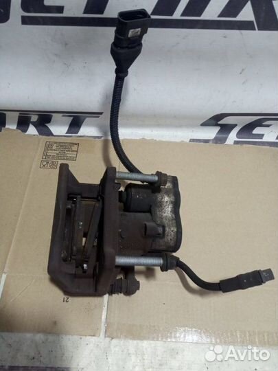 Суппорт задний Audi A8 D3 4.2 BVJ 2008