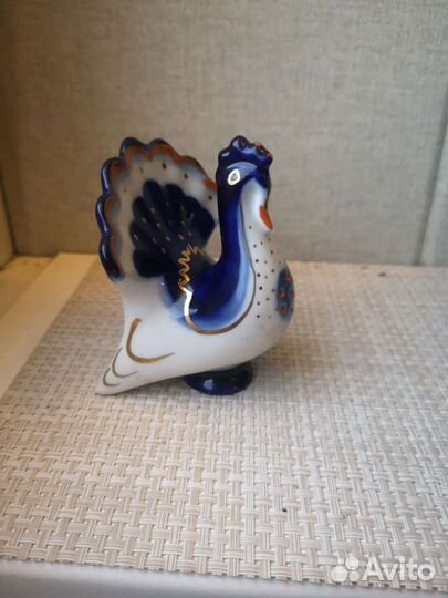 Курочка фарфоровая лфз