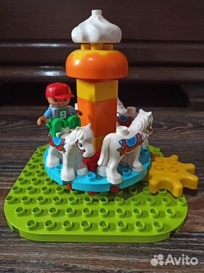 Конструктор Lego Duplo парк аттракционов