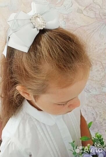 Школьные банты и заколки ручной работы