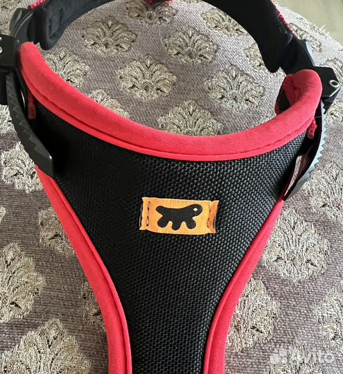 Шлейка для собаки