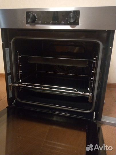 Духовой шкаф