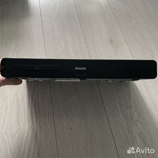 Приставка к телевизору philips BDP3000