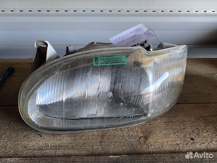 Фара Ford escort