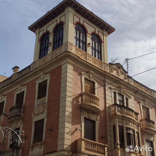 ВНЖ Испании