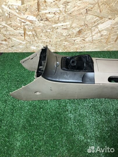 Центральная консоль/ тоннель Mazda 6 gg