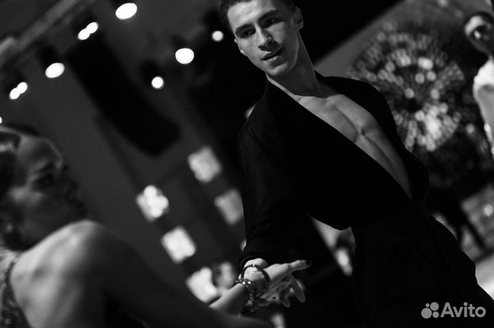 Тренер по бальным танцам