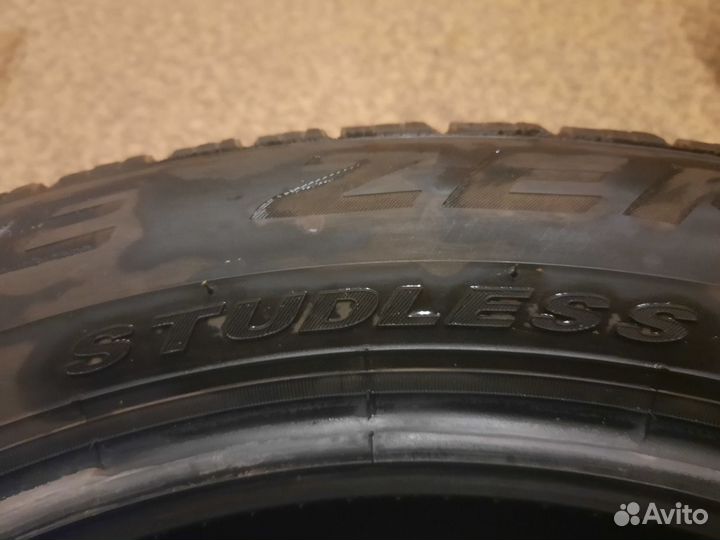 Pirelli Ice Zero FR 225/55 R18 102H