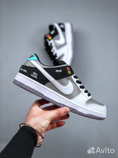 Кроссовки Nike SB Dunk Low VX1000 