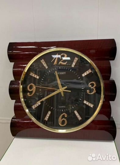 Часы настенные