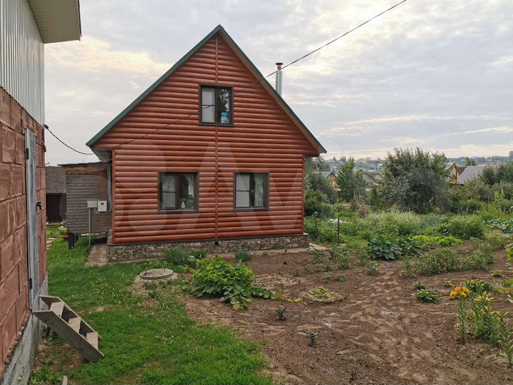 Дом 96 м² на участке 13,4 сот.