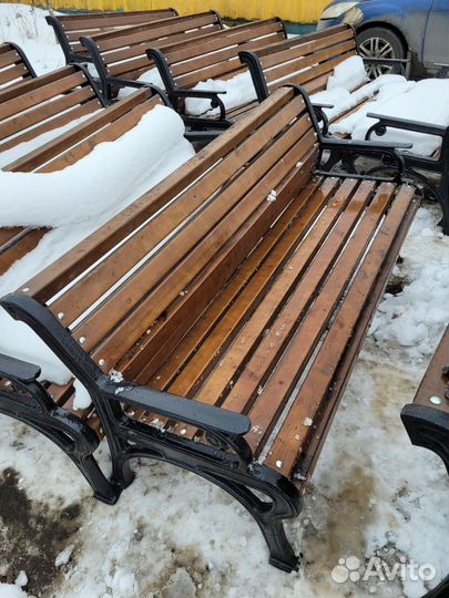 Скамейка уличная со спинкой