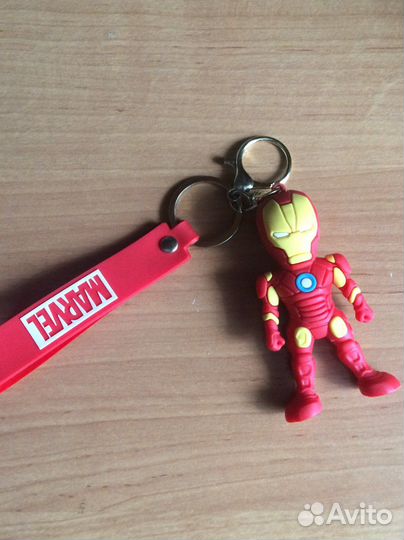 Брелок марвел