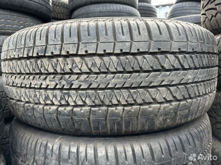 Bridgestone Dueler H/T 684II 275/50 R22