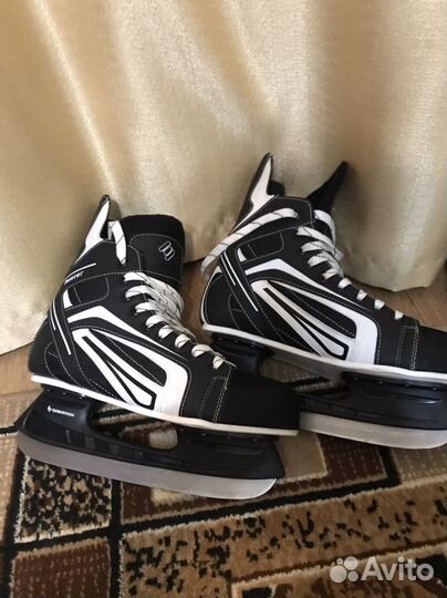 Коньки хоккейные