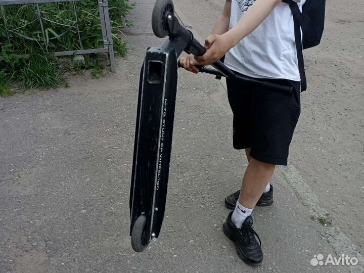 Трюковой самакат стрит