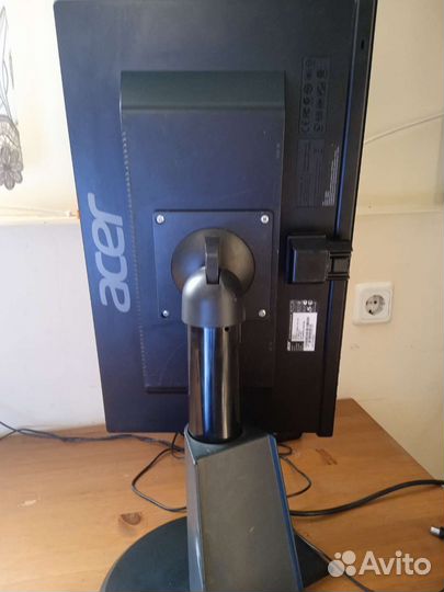 Монитор Acer 20