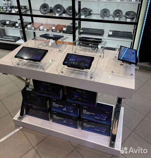 Teyes CC3 универсальная андроид магнитола