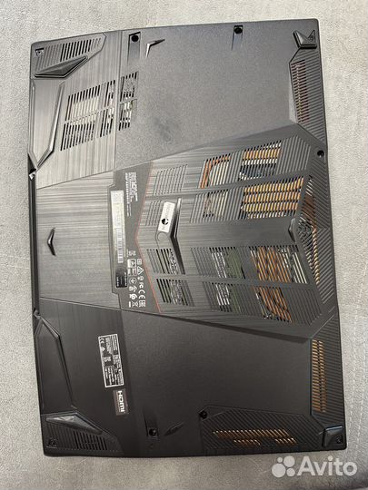 Игровой ноутбук MSI MS-16W2