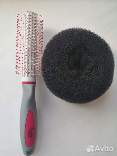 Расчёска, валик (бублик) для волос