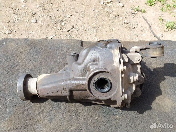 Передний редуктор KIA sorento 2005г. 2.5 aт дизель