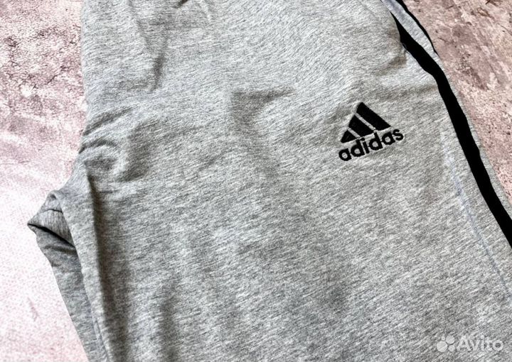 Спортивные костюмы Adidas удобные