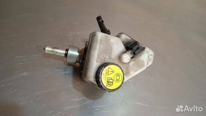 Главный тормозной цилиндр Ford Mondeo 3 рест. 2004