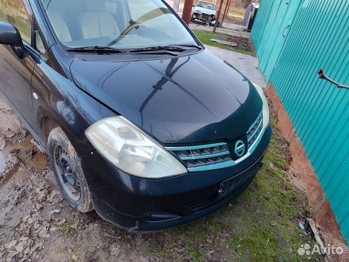 Разбор nissan tiida c11