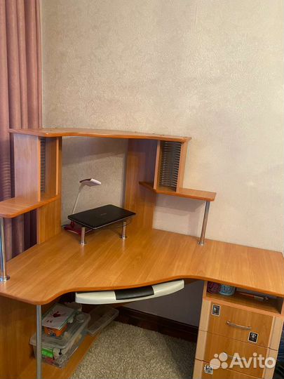 Компьютерный столик бу