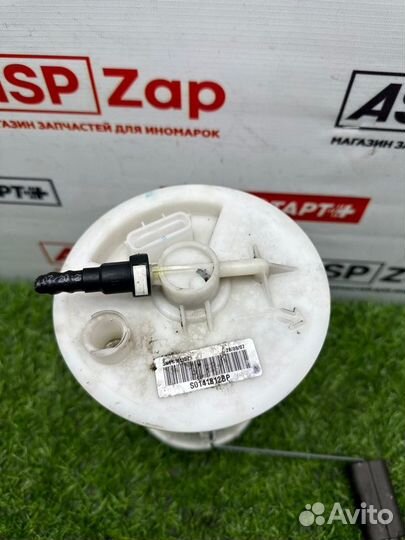 Топливный насос Mazda 3 BK LF17 2006-2008