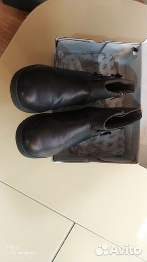 Ботинки для девочки