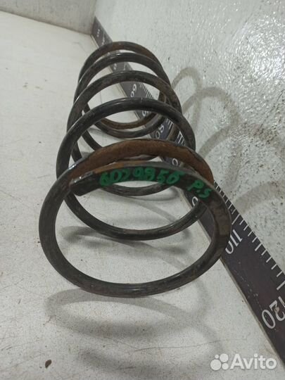 Пружина задняя Митсубиси