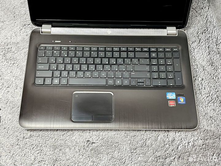 Мощный ноутбук HP с большим экраном 17